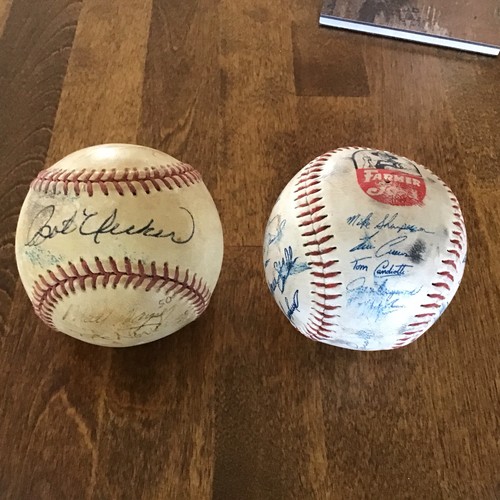 Vtg bob uecker autographed - vtg,